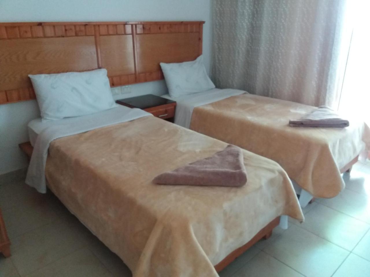 New Yalla Hotel Дахаб Екстериор снимка