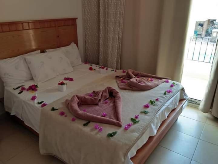 New Yalla Hotel Дахаб Екстериор снимка