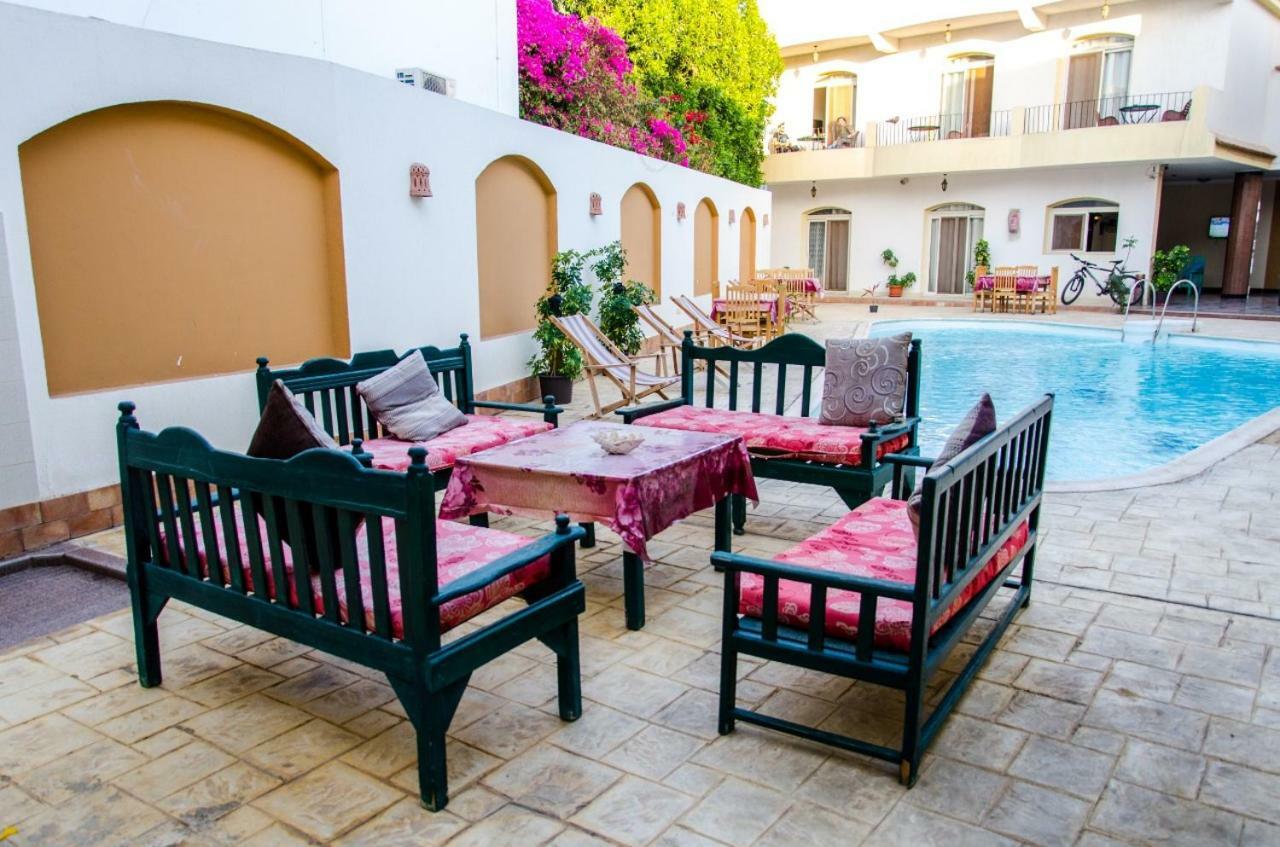 New Yalla Hotel Дахаб Екстериор снимка